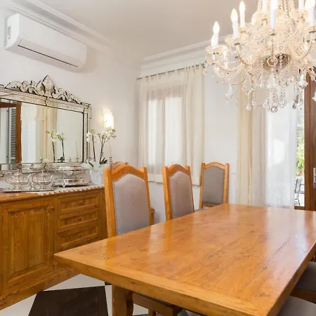 Villa Peret *